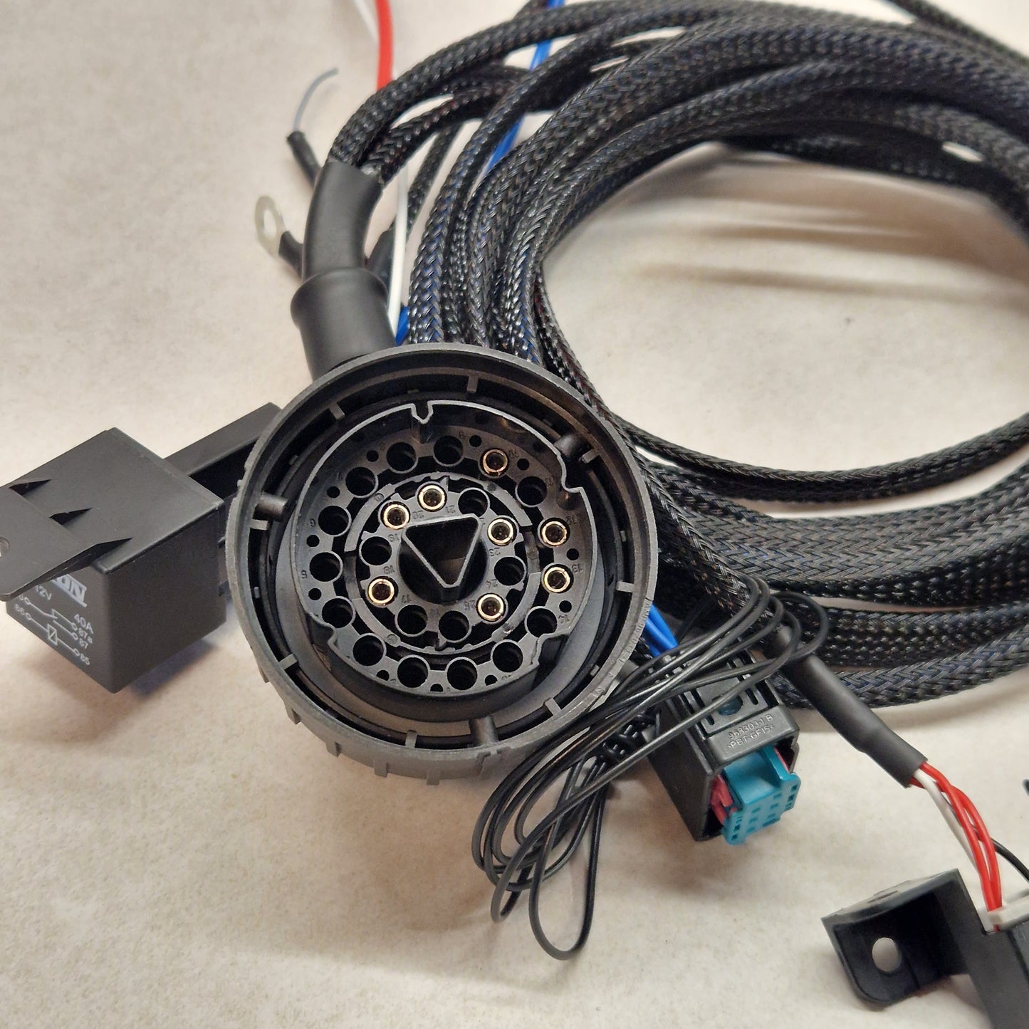 Turn key ECU+Wiring loom kit for E30, E32, E34, E36